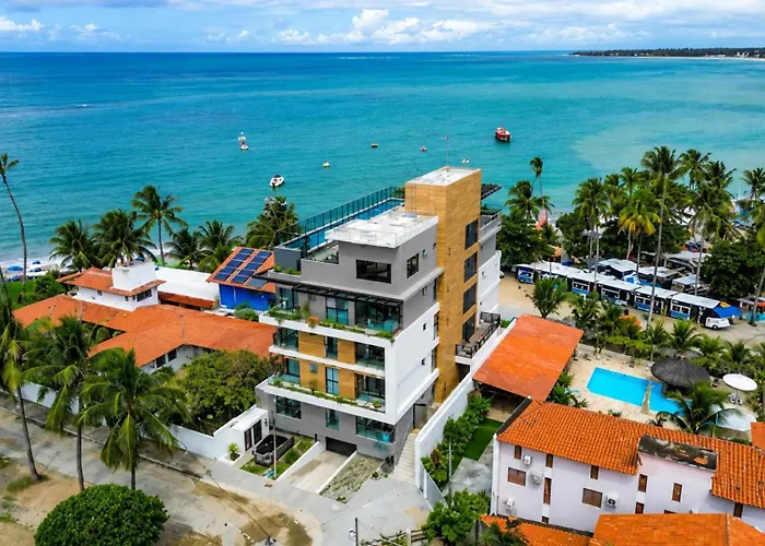 Flat pé na areia na praia de próximo as piscinas naturais.